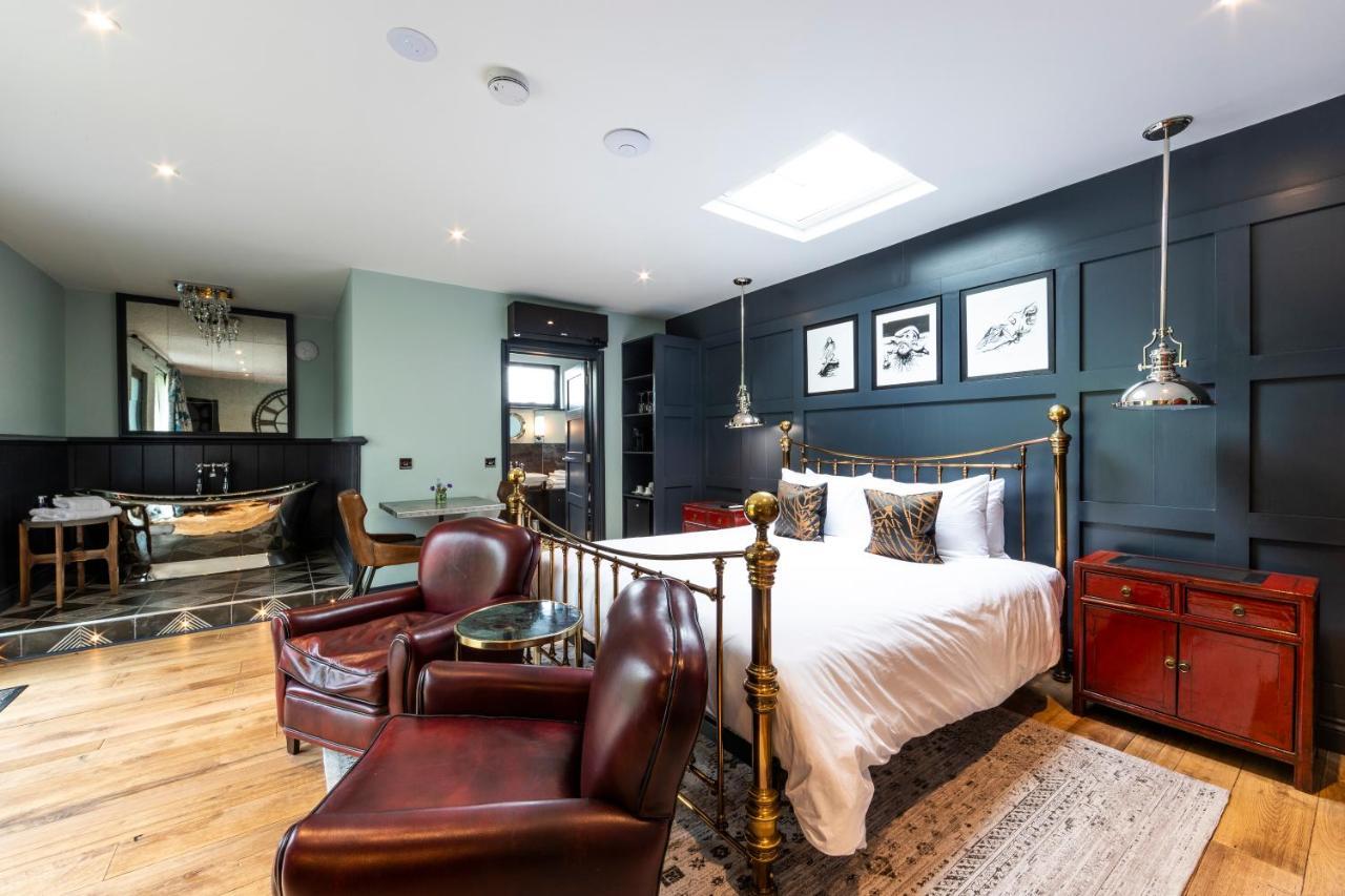 Eagle Mill Luxury Rooms 헌팅던 외부 사진